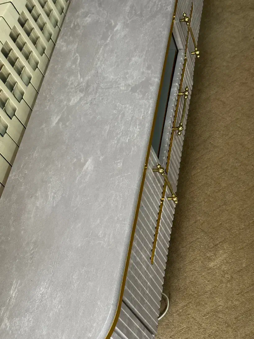 میز تلوزیون در حد نو|میز تلویزیون|نقده, |دیوار