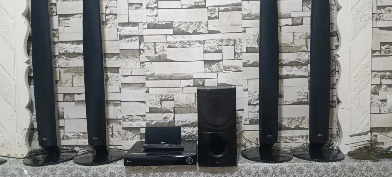 سیستم خانگی LG تمیز  بسیار با کیفیت|سیستم صوتی خانگی|قم, حاج خلیل|دیوار