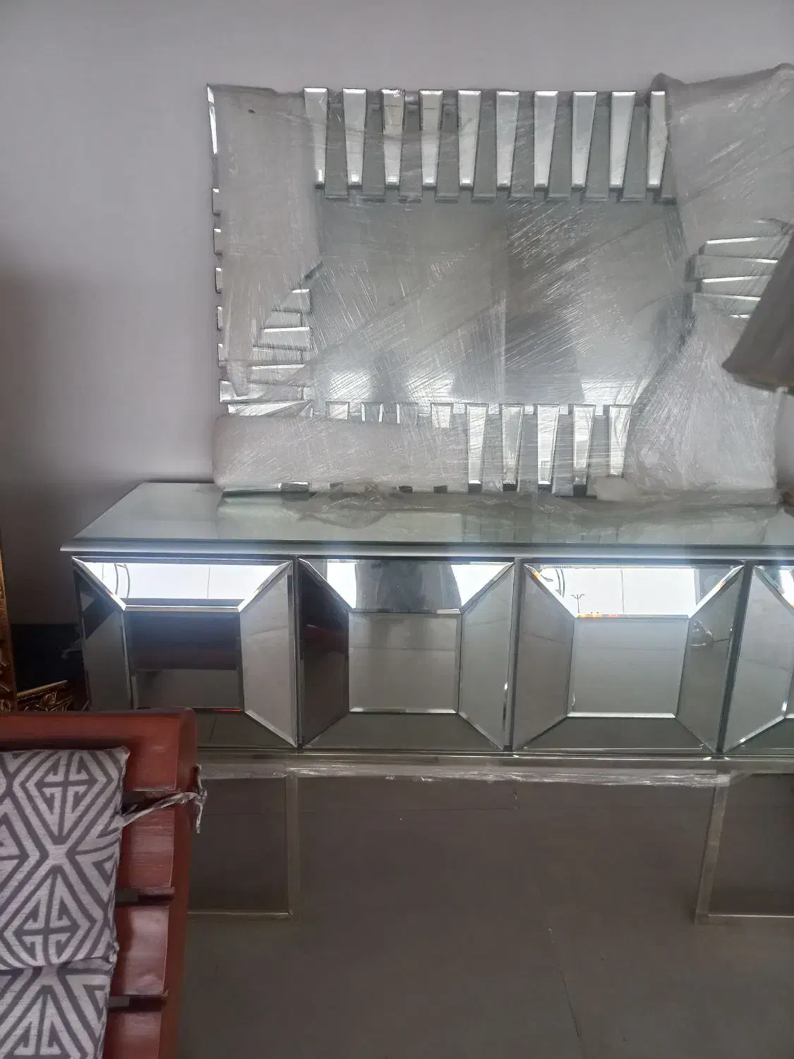 آینه کنسول|بوفه، ویترین، کنسول|رشت, آتشگاه|دیوار