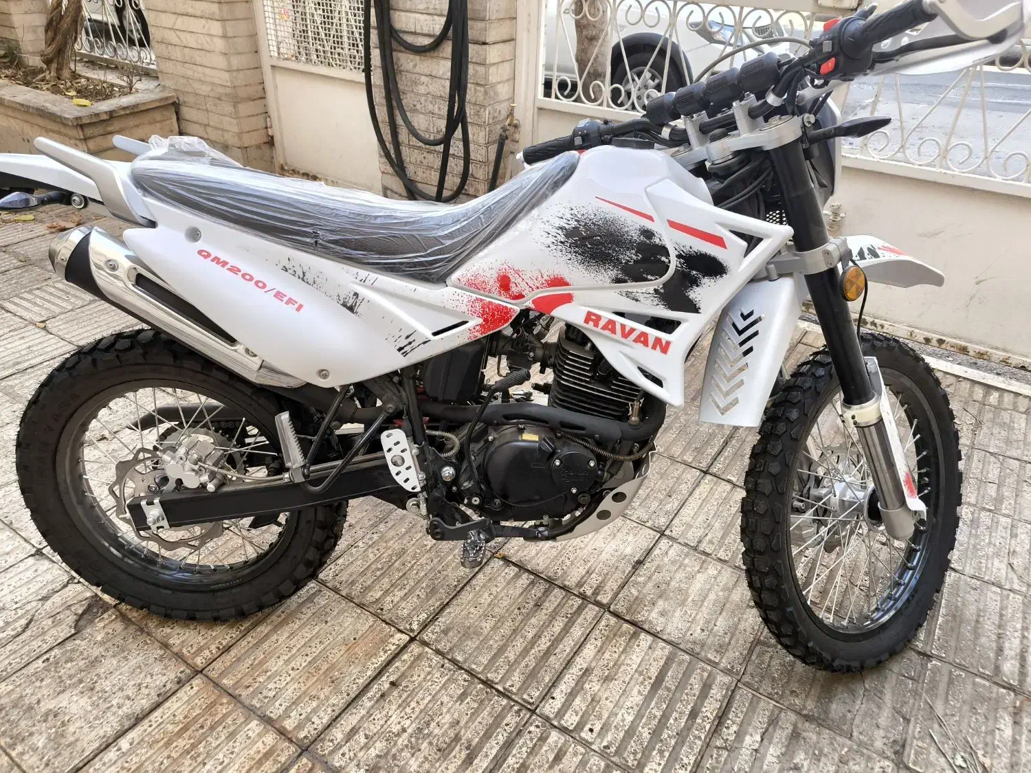 موتور تریل روان خشک صفر سند سفید|موتورسیکلت|تهران, شهران جنوبی|دیوار