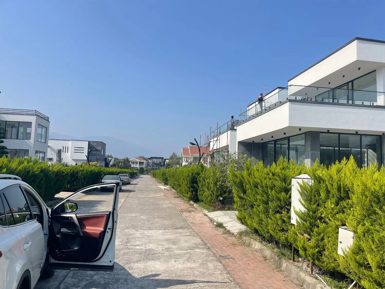 فروش بنا نیمه کاره شهرکی لوکیشن برند خ البرز کاسبی|فروش خانه و ویلا|نوشهر, |دیوار