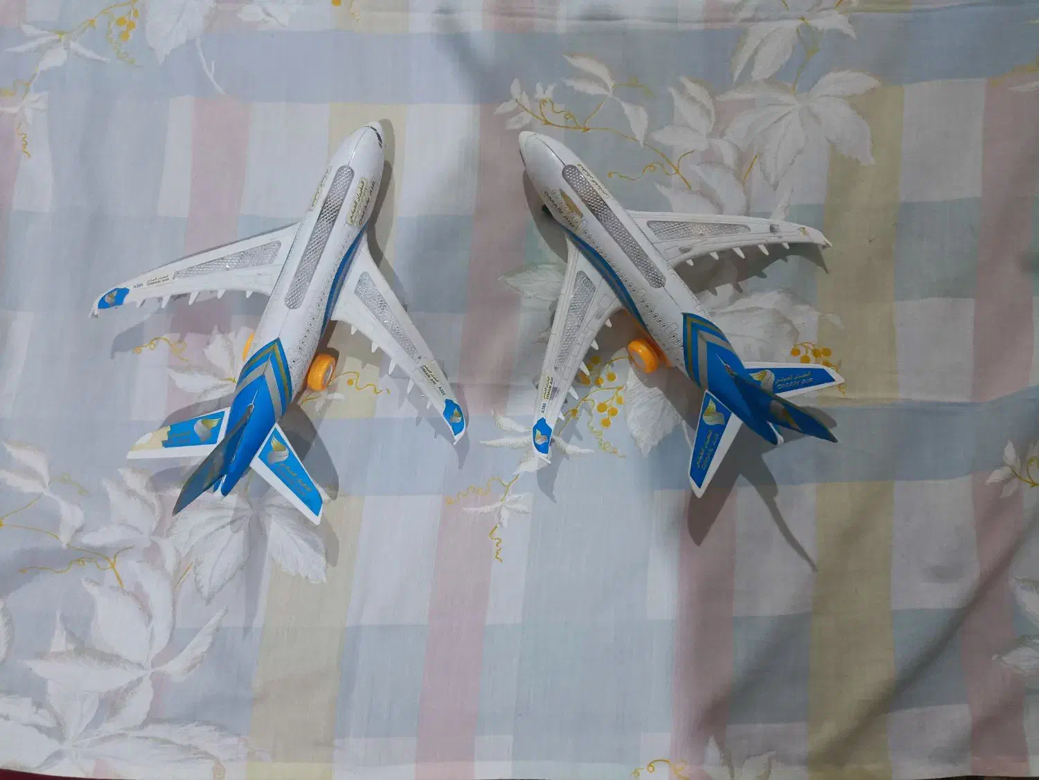 هواپیمای اسباب بازی باطری خور موزیکال|اسباب‌بازی بچه|بوشهر, |دیوار