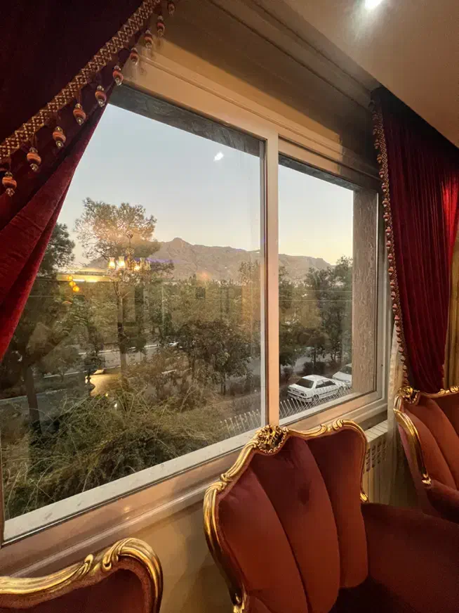 آپارتمان/۱۰۰متر/امیریه/بر دکتر حسابی/ویو ابدی|فروش آپارتمان|اصفهان, کوی امیریه|دیوار