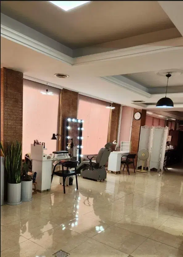 اجاره میز و صندلی در هر لاین|اجارهٔ دفتر کار، اتاق اداری، مطب|تهران, شهرآرا|دیوار