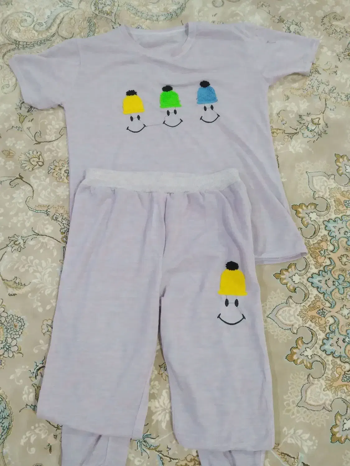 لباس نو اصلا پوشیده نشده|لباس|نقده, |دیوار