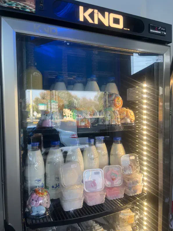 یخچال کینو مشکی ایستاده کافه بستنی سوپری|کافیشاپ و رستوران|شیراز, لاله|دیوار