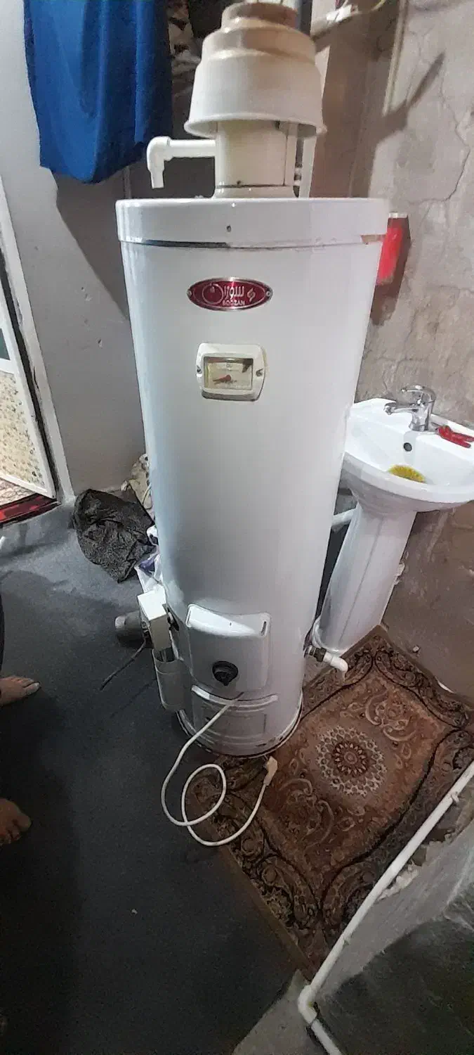 آبگرم کن ایستاده|آبگرمکن، پکیج، شوفاژ|سنندج, |دیوار