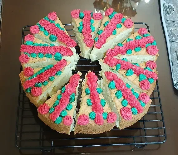 کیک پخت خانگی|خوردنی و آشامیدنی|تهران, افسریه جنوبی|دیوار