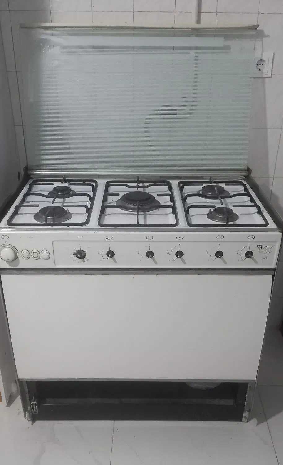 اجاق گاز صفحه ای و اجاق گاز فردار|اجاق گاز و لوازم برقی پخت‌وپز|فولادشهر, B6|دیوار