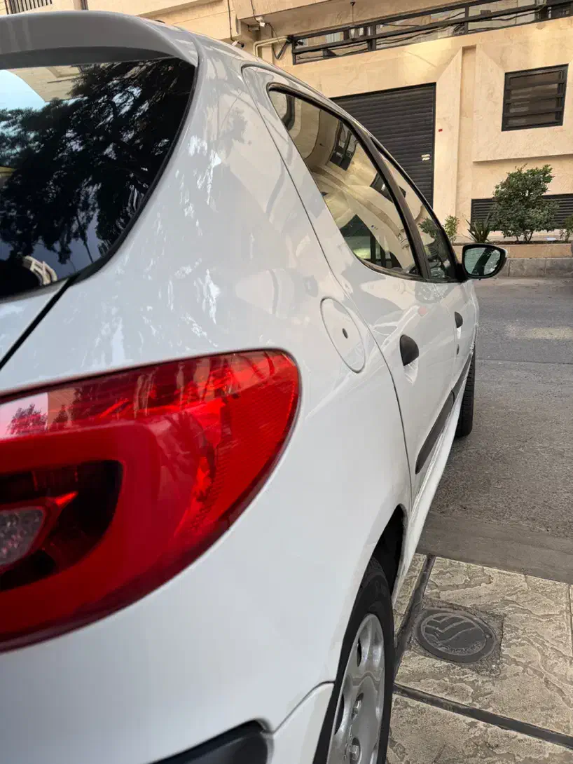 پژو ۲۰۶ تیپ ۳ مدل ۱۳۹۰|خودرو سواری و وانت|تهران, تهرانپارس شرقی|دیوار