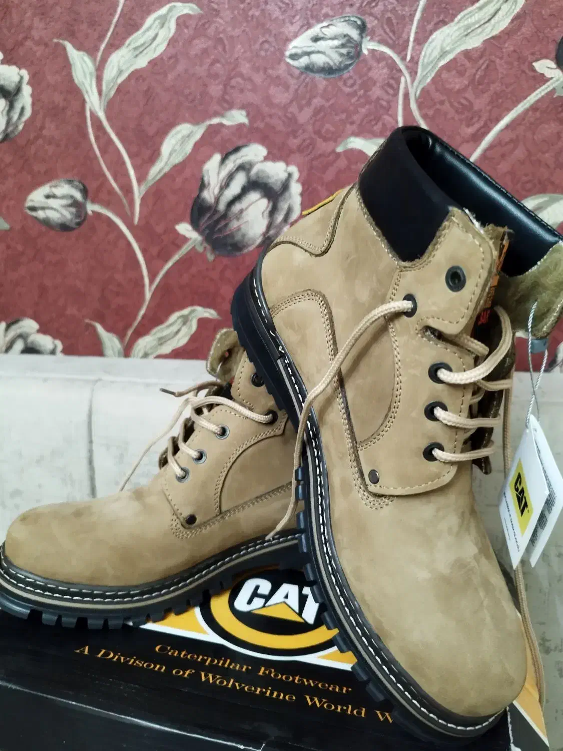 بوت مردانه اصل کاترپیلار|کیف، کفش، کمربند|تبریز, |دیوار