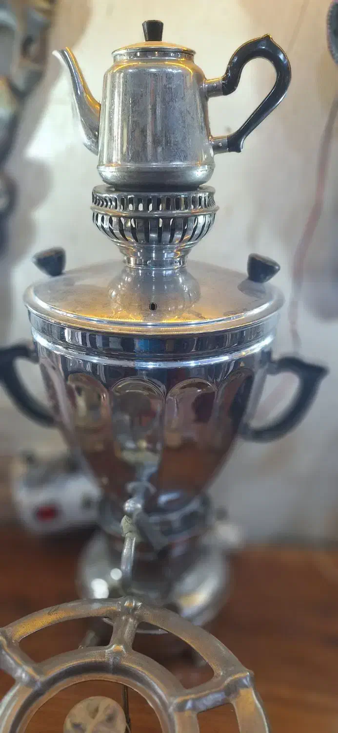 وسایل قدیمی|کلکسیون اشیاء عتیقه|امیدیه, |دیوار