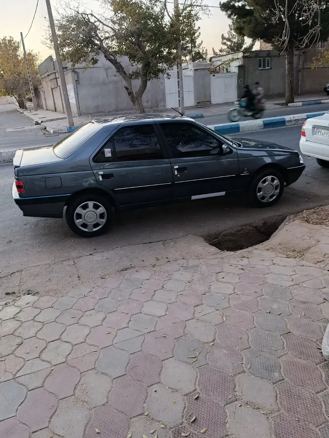 slx|خودرو سواری و وانت|نصر آباد, |دیوار