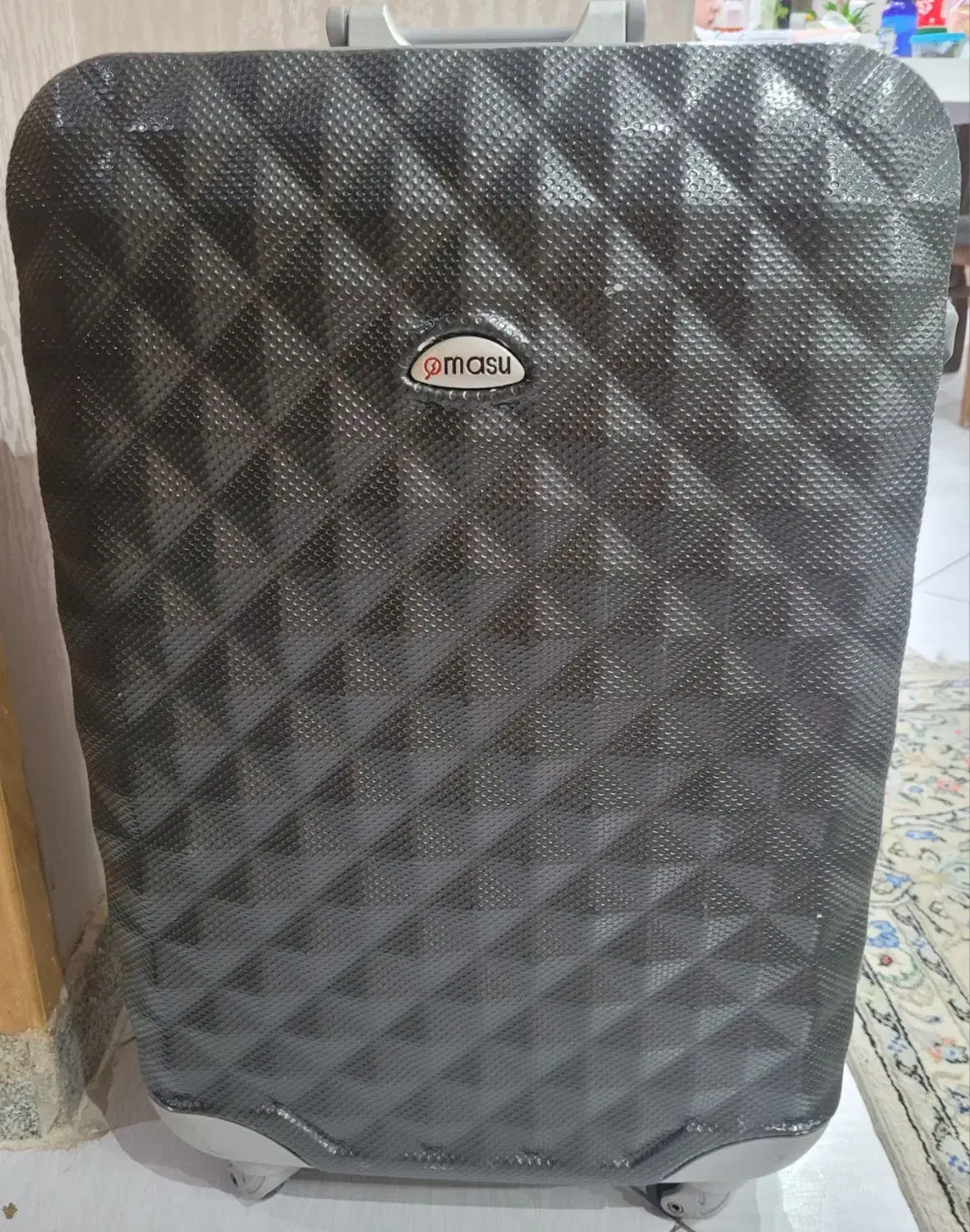 چمدان|کیف، کفش، کمربند|اصفهان, سیچان|دیوار