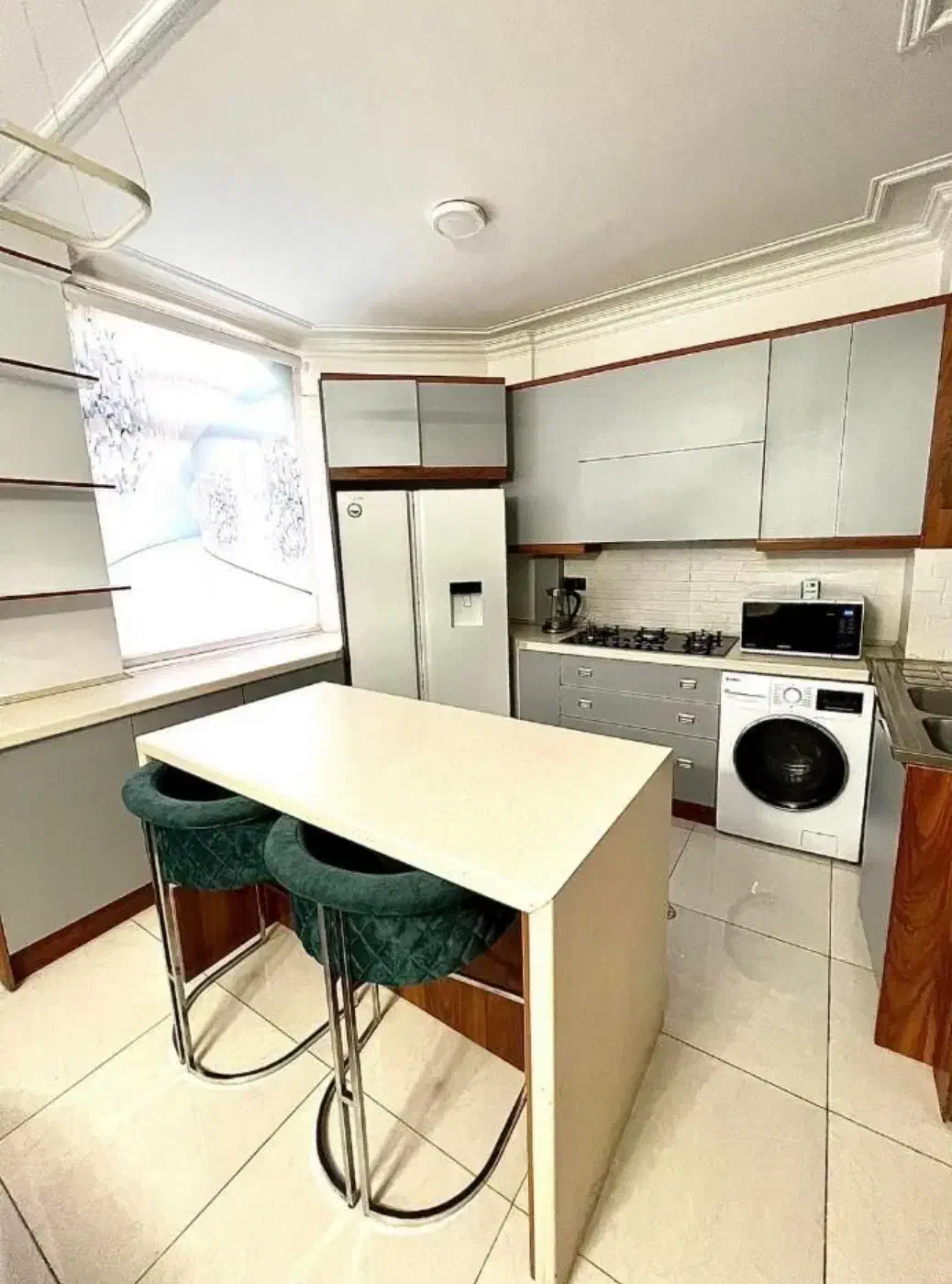 اجاره روزانه سوییت اپارتمان مبله شیک مرکز شهر|اجارهٔ کوتاه‌مدت آپارتمان و سوئیت|اصفهان, نقش جهان|دیوار