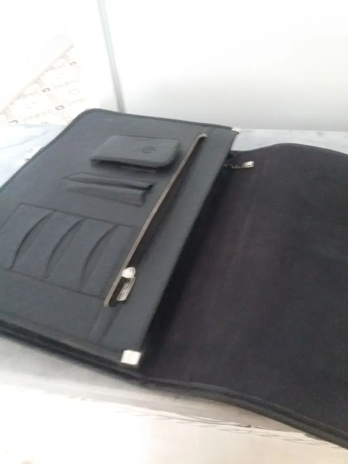 کیف چرم|کیف، کفش، کمربند|قیدار, |دیوار