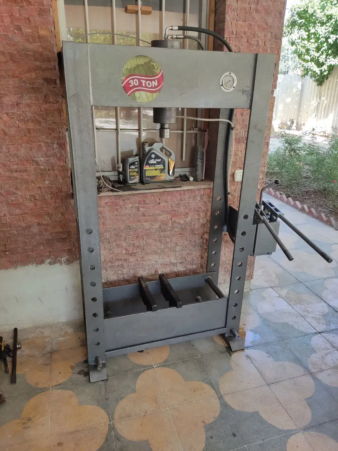 دستگاه پرس 30 تن سفارشی مشابه نو|ابزارآلات|شیراز, پارک آزادی|دیوار