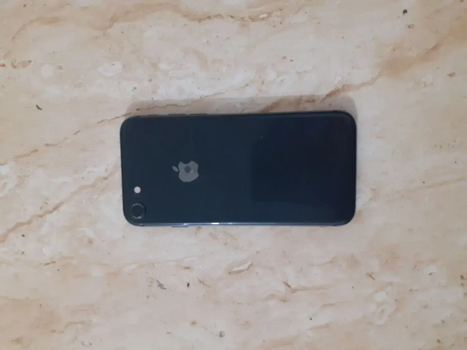 گوشی iphone 8سالم و تمیز ۶۴ گیگ|موبایل|اهواز, کیانشهر|دیوار