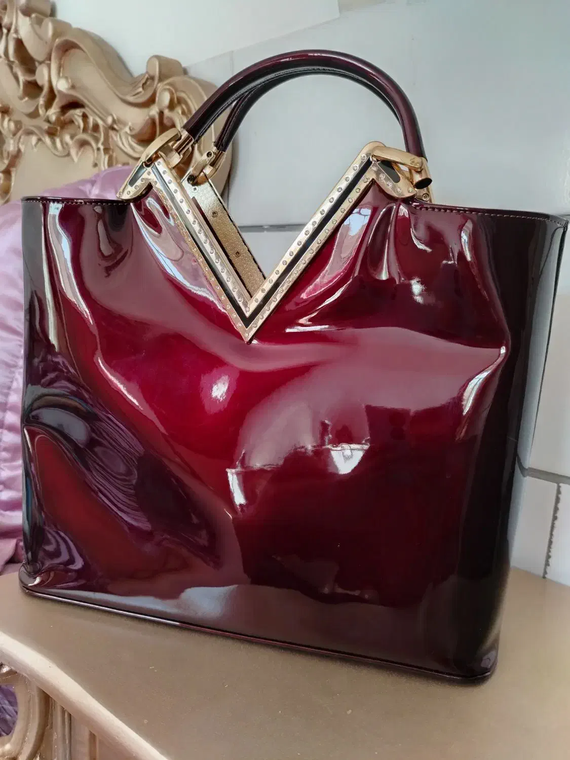 کیف ورنی مارک|کیف، کفش، کمربند|اصفهان, باتون|دیوار