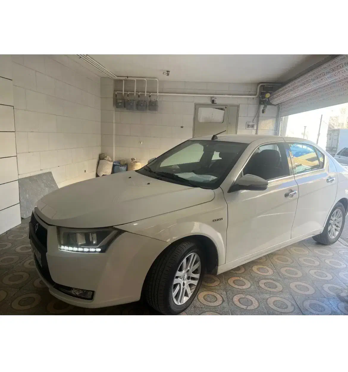 دنا پلاس مدل ۹۸|خودرو سواری و وانت|شهرکرد, |دیوار