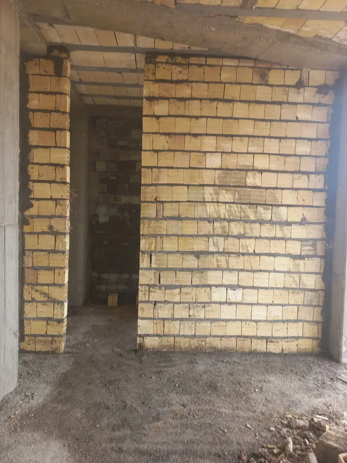 سیمانکارو سیمانکاری و بنایی و استا بنا|خدمات پیشه و مهارت|حمیدیا, |دیوار