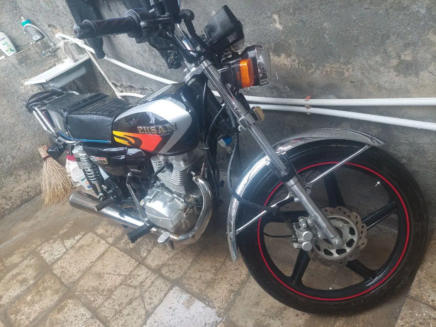 متور احسان ۲۰۰ مدل ۴۰۲|موتورسیکلت|مریوان, |دیوار