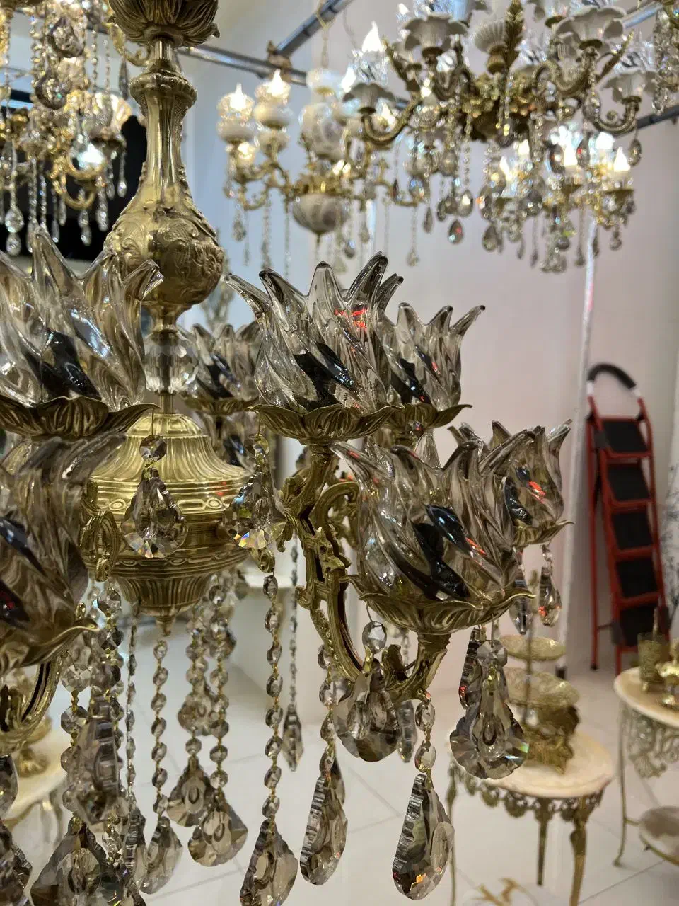 لوستر چهار شاخه هشت شعله برنر|لوستر و چراغ آویز|اردبیل, |دیوار