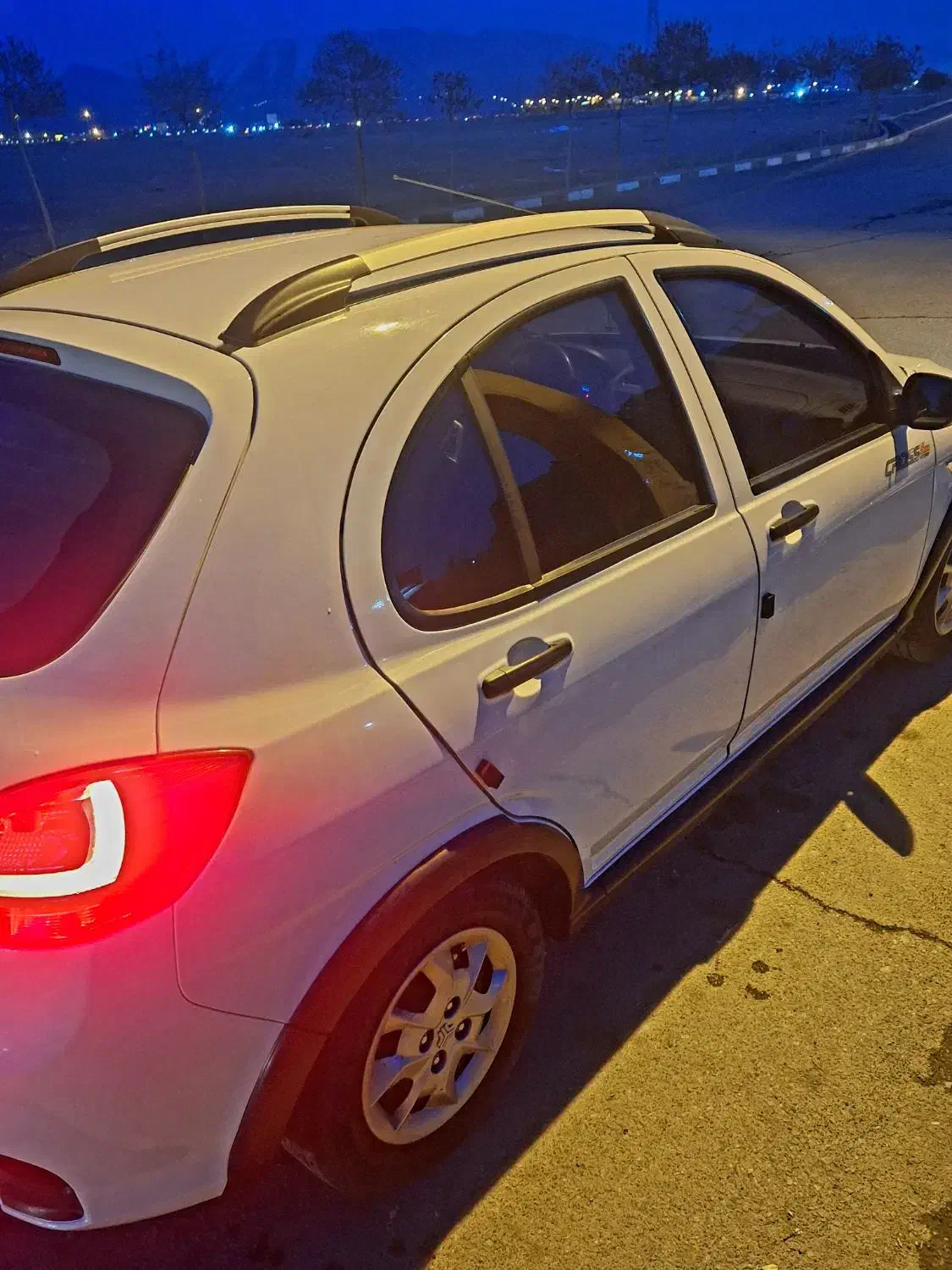 کوییک مدل ۱۴۰۲|خودرو سواری و وانت|هشتگرد, شهرک وحدت|دیوار