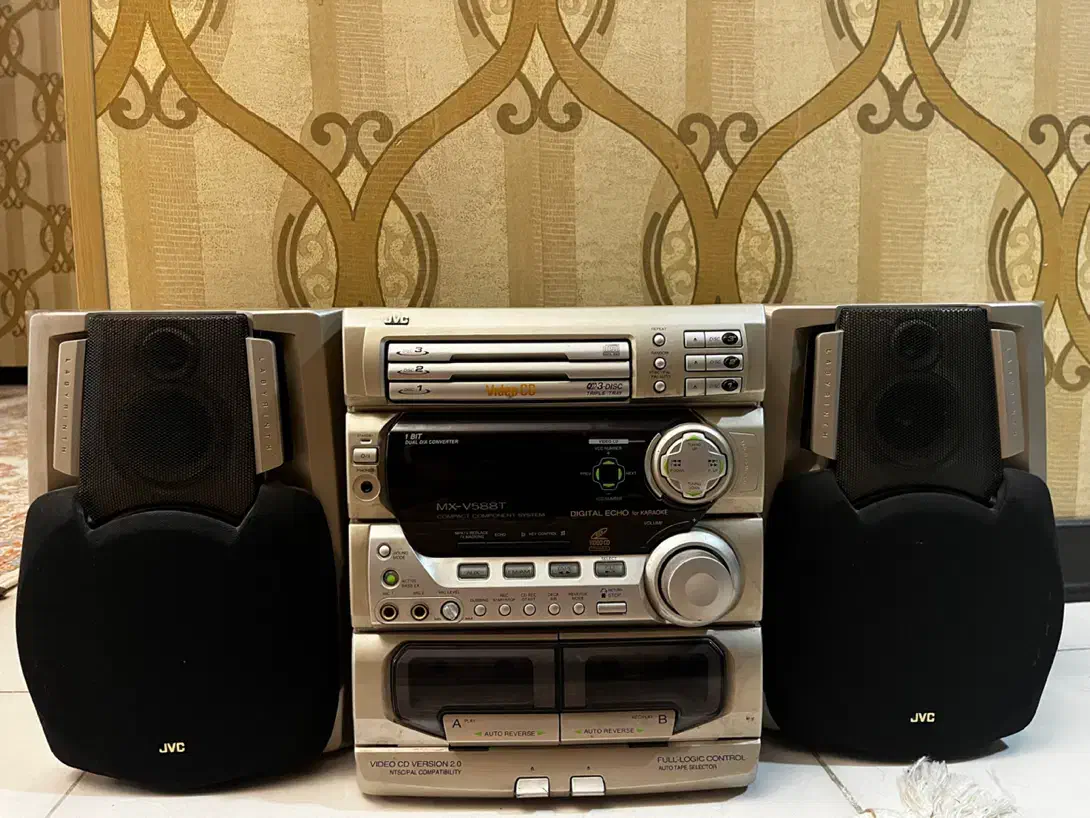 ضبط خانگی دو کاسته ژاپنی|سیستم صوتی خانگی|ارومیه, |دیوار