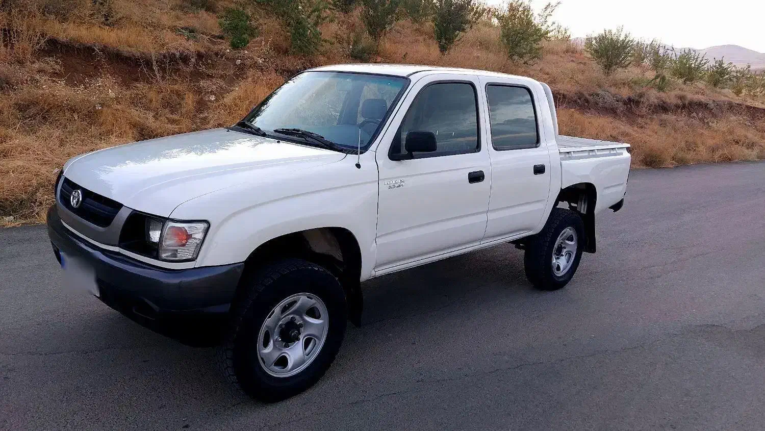 تویوتاهایلوکس تایگر ناب دیدنی درحد خشک|خودرو سواری و وانت|تهران, تجریش|دیوار