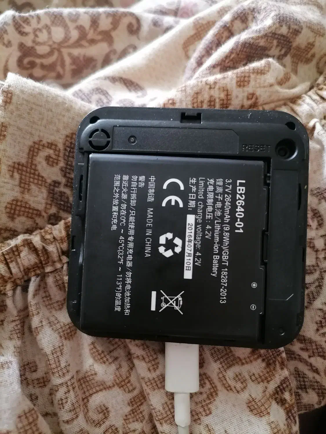 دو عدد مودم یکی سیمکارتی یکی خط خونگی|مودم و تجهیزات شبکه|گرگان, |دیوار