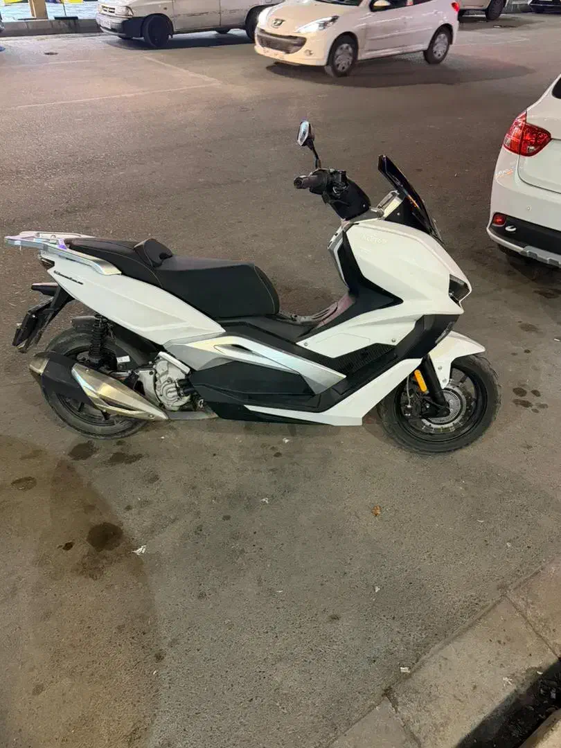 کی وی مدل ۱۴۰۲|موتورسیکلت|پاکدشت, پاکدشت (مامازند)|دیوار