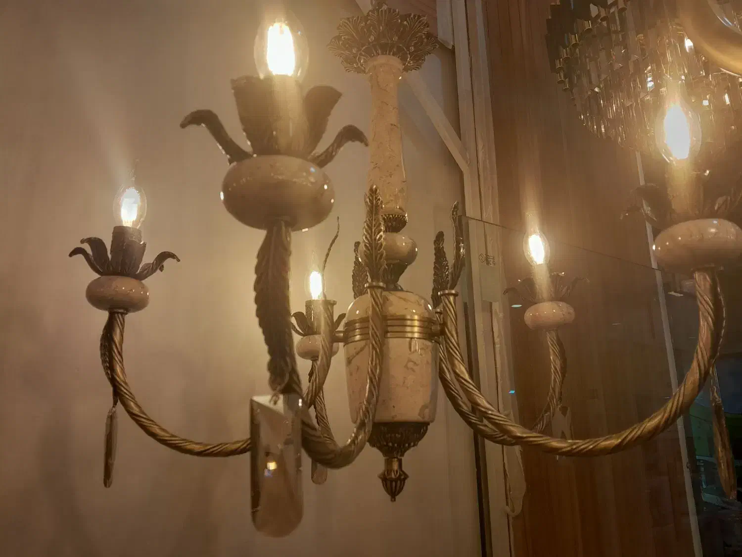 شاخه پیچ کارتهران|لوستر و چراغ آویز|مشهد, کوی المهدی|دیوار