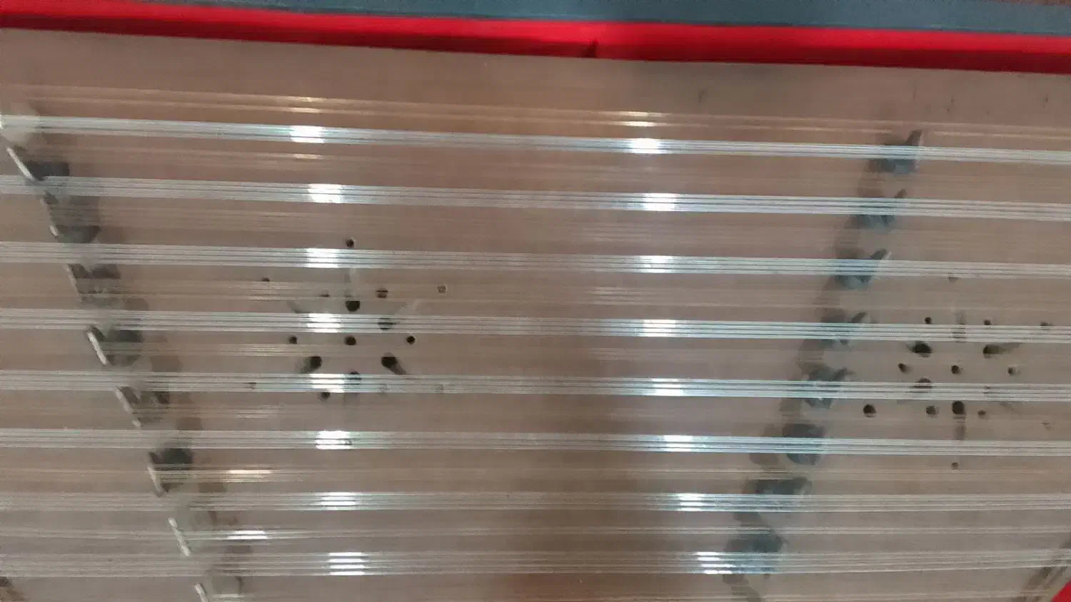 سانتور|سازهای سنتی|آستانه اشرفیه, |دیوار