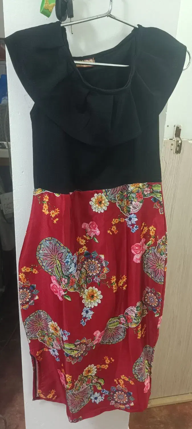 فروش لباس مجلسی|لباس|شیراز, باغ تخت|دیوار