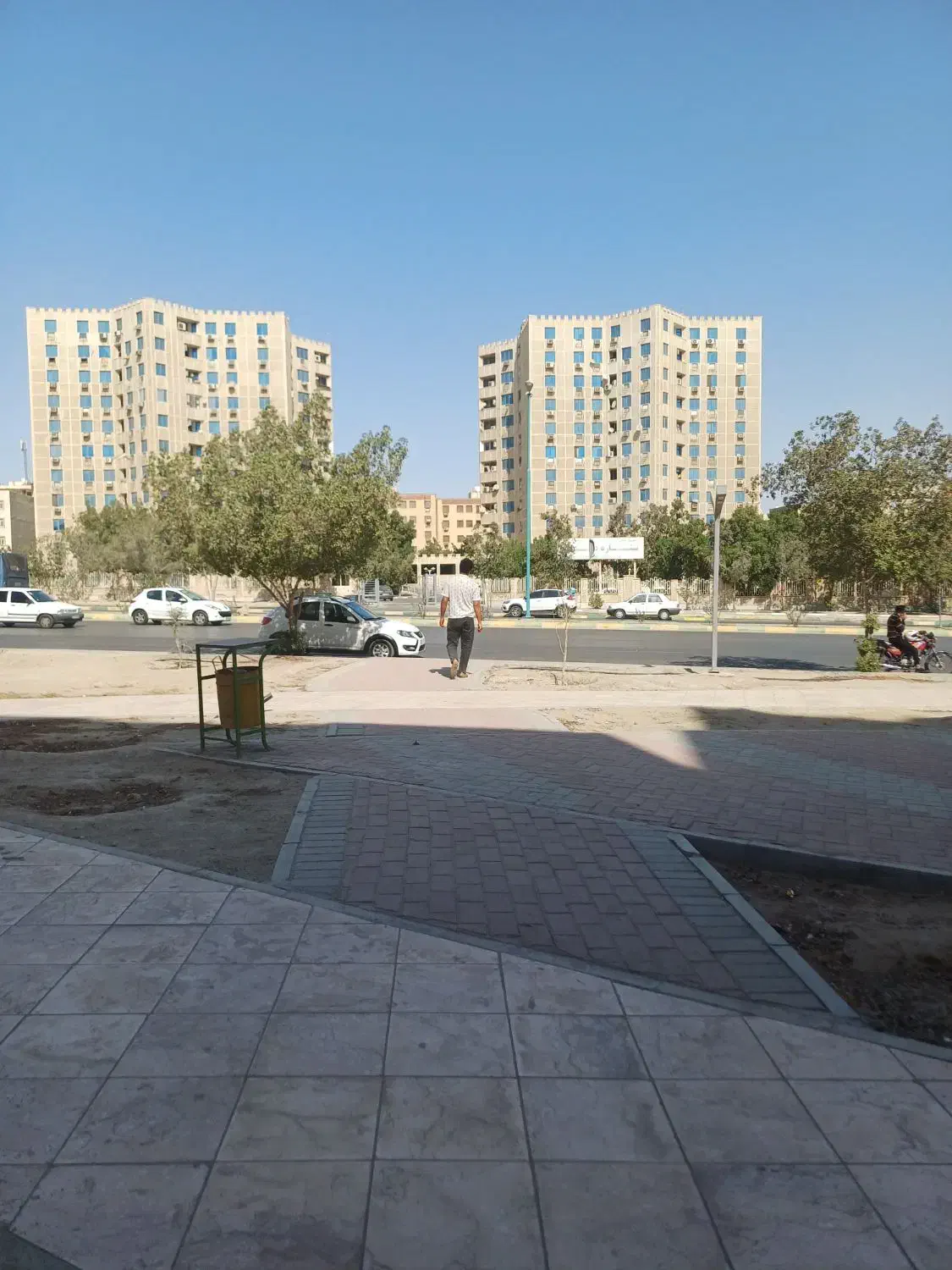 اجاره مغازه  چهارراه ورزشگاه|اجارهٔ مغازه و غرفه|بندرعباس, |دیوار