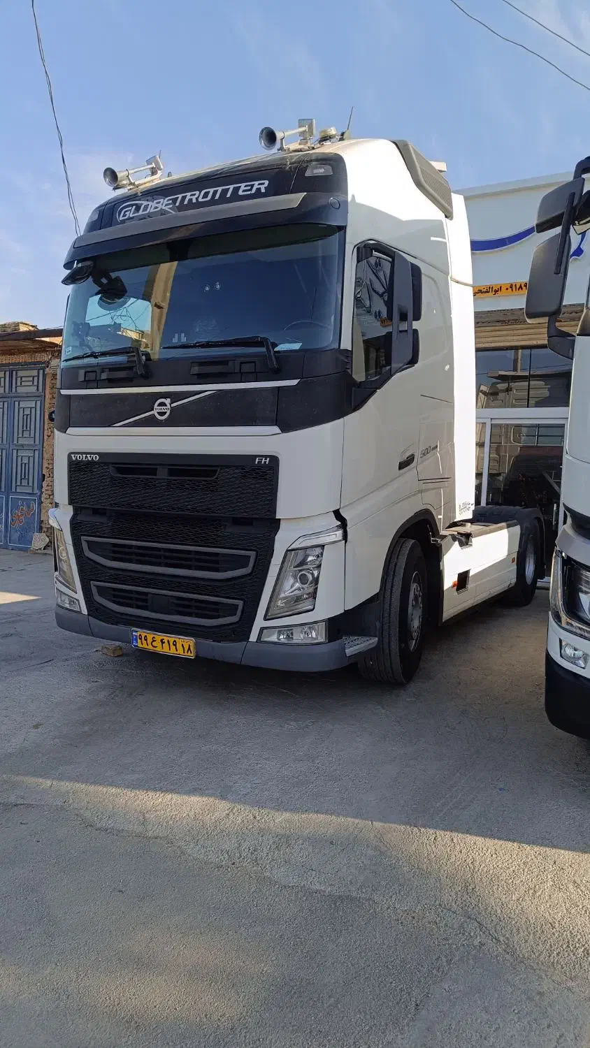 اف اچ 500 یورو6سه خط باطری دنده بقل بدون رنگ|خودرو سنگین|نهاوند, |دیوار