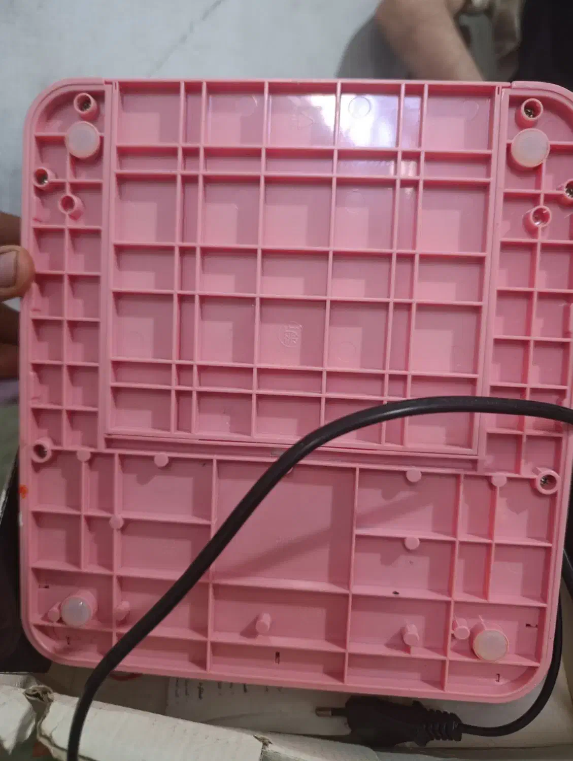 دستگاه یووی ناخن سالم|آرایشی، بهداشتی، درمانی|رشت, سیا اسطلخ|دیوار