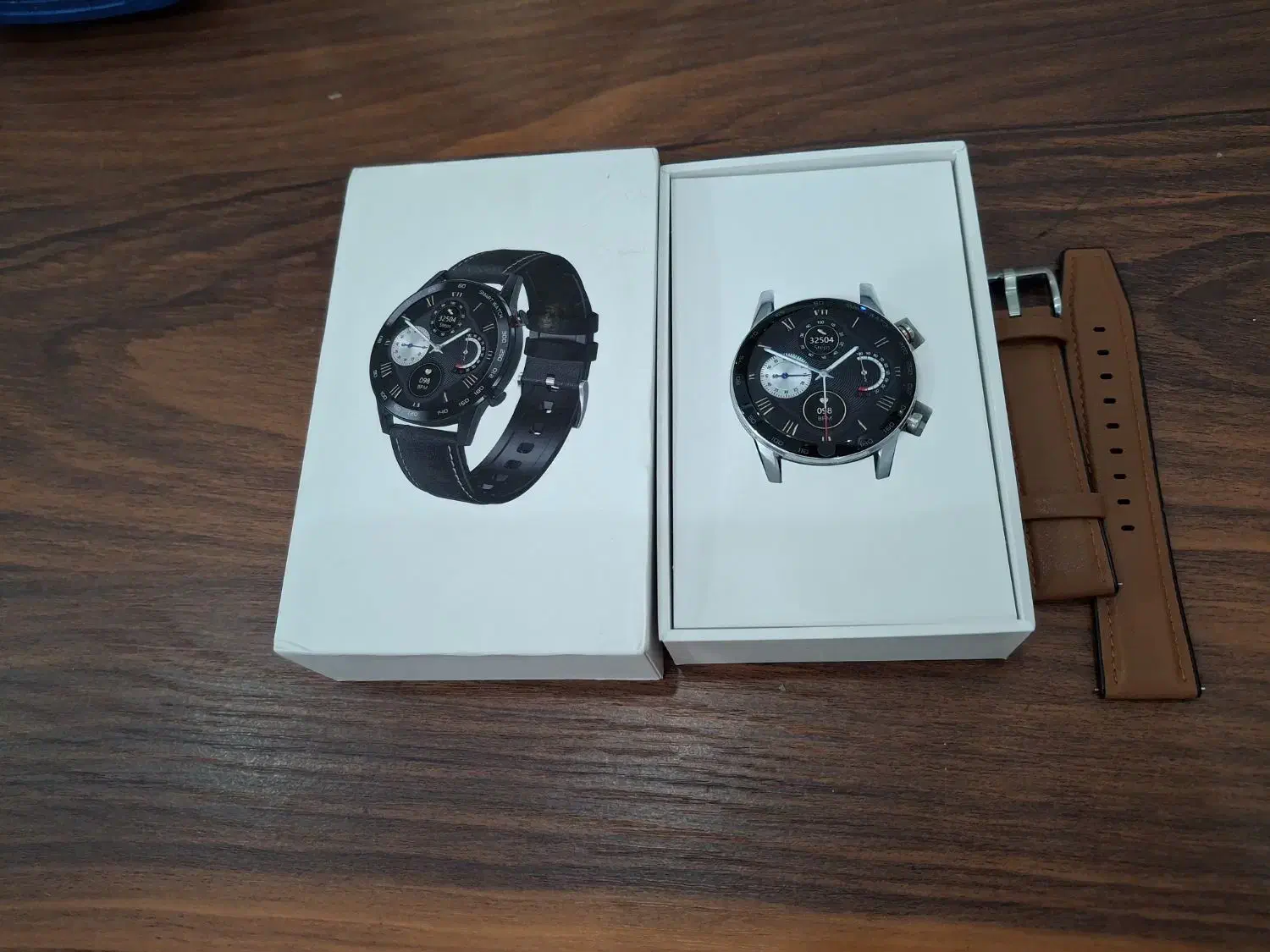 ساعت هوشمند|ساعت|مشهد, طبرسی شمالی|دیوار