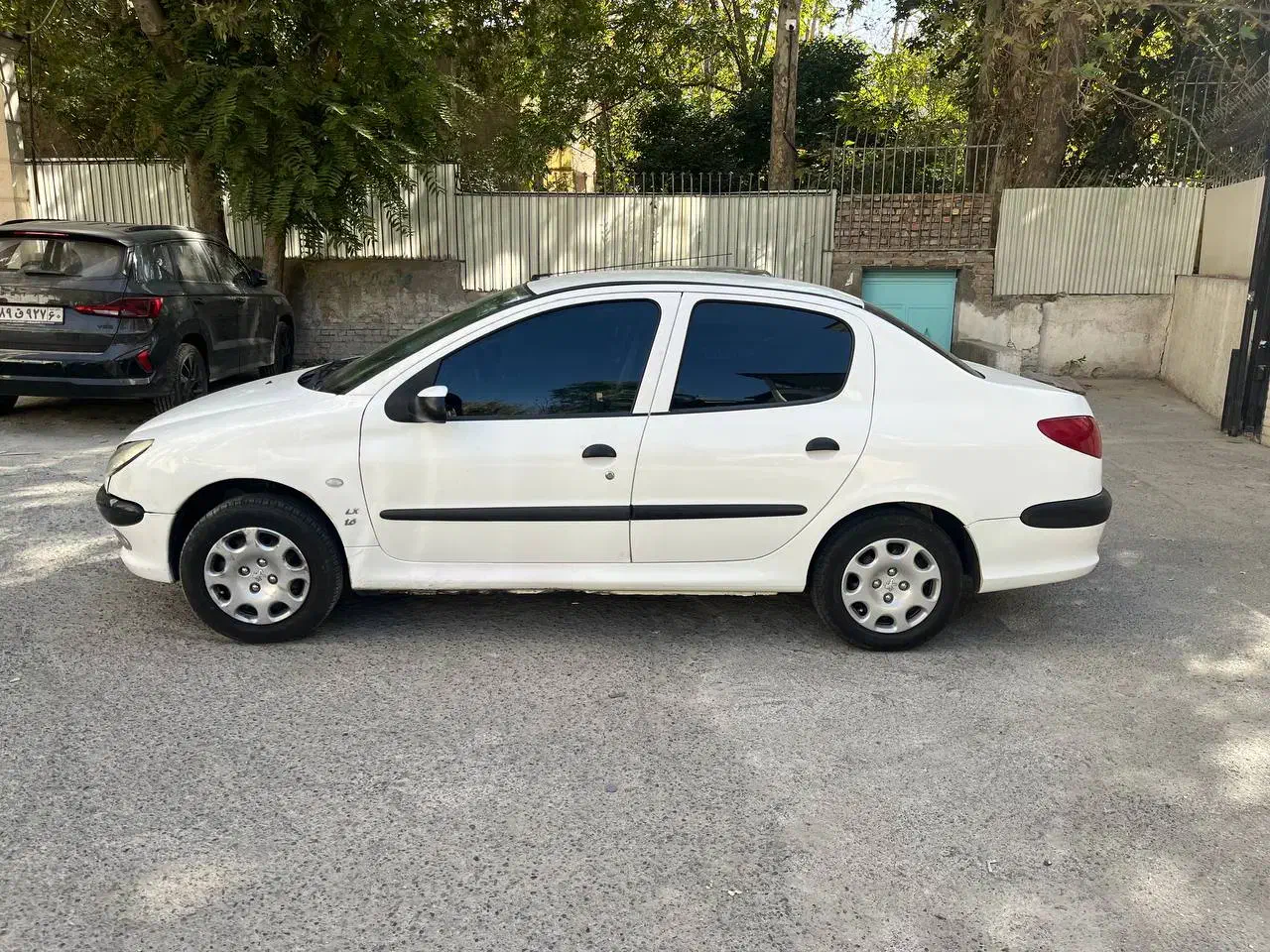 پژو 206 V8 صندوقدار سفید مدل 91|خودرو سواری و وانت|تهران, دزاشیب|دیوار