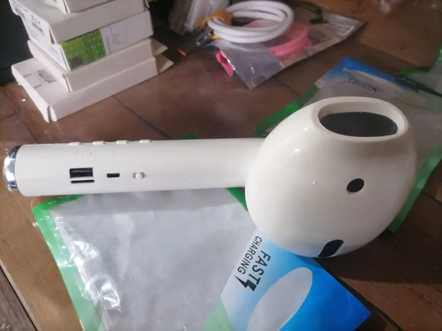 اسپیکر همراه طرح ایرپاد فانتزی نونو بلوتوثی|سیستم صوتی خانگی|قوچان, |دیوار