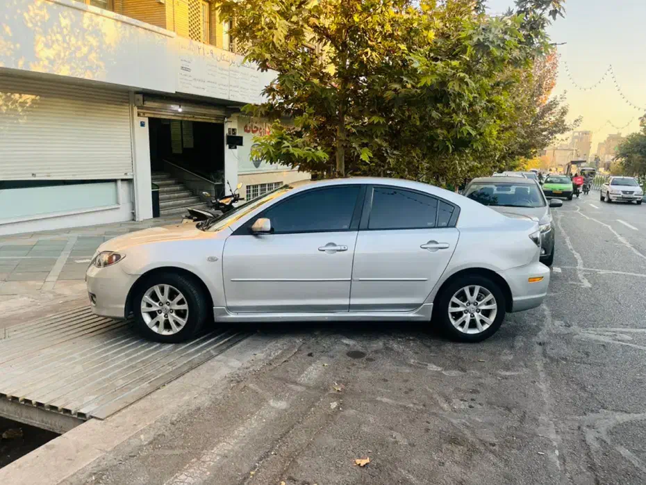 مزدا ۳ مدل ۸۸ تیپ ۳|خودرو سواری و وانت|تهران, آرژانتین|دیوار