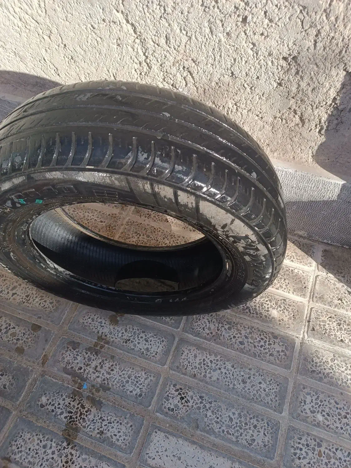 لاستیک پژو دور 15 دو تا هستن 40درصد|قطعات یدکی و لوازم جانبی|ایرانشهر, |دیوار