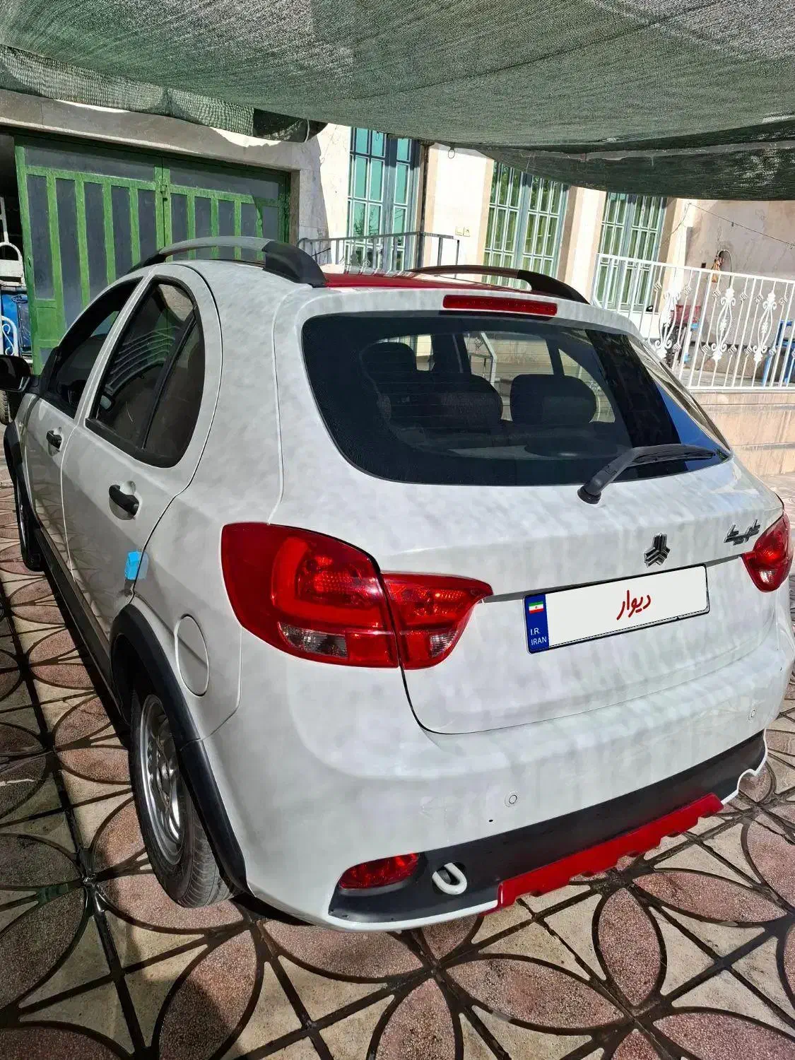 کوییک R سفید .قرمز|خودرو سواری و وانت|شیراز, گلشن|دیوار