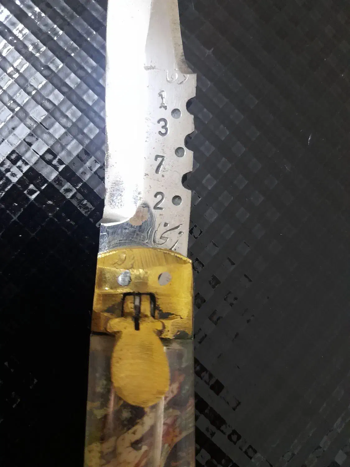 چاقو قدمت دار|کلکسیون اشیاء عتیقه|کاشان, قطب راوندی|دیوار