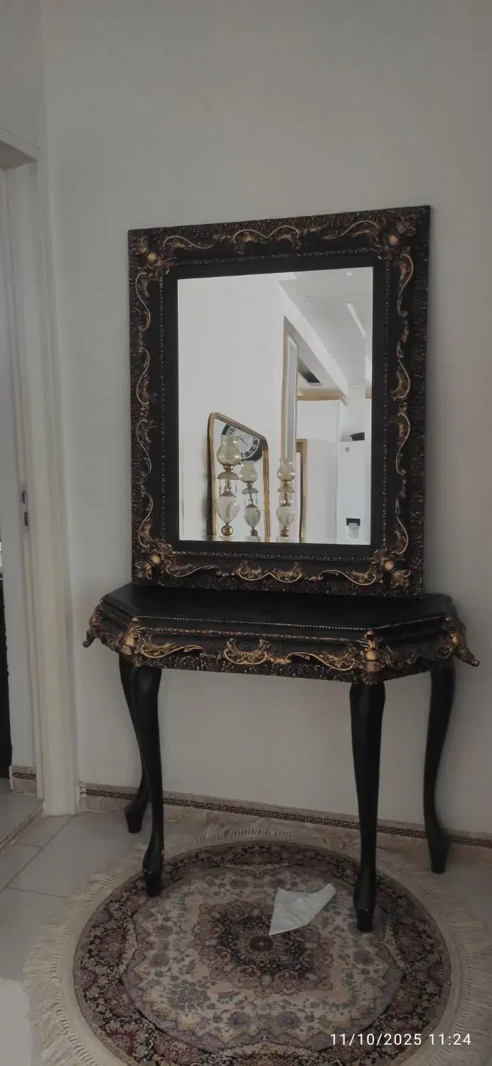 آینه کنسول|بوفه، ویترین، کنسول|تویسرکان, |دیوار