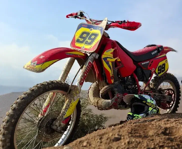 honda cr250|موتورسیکلت|میانه, |دیوار