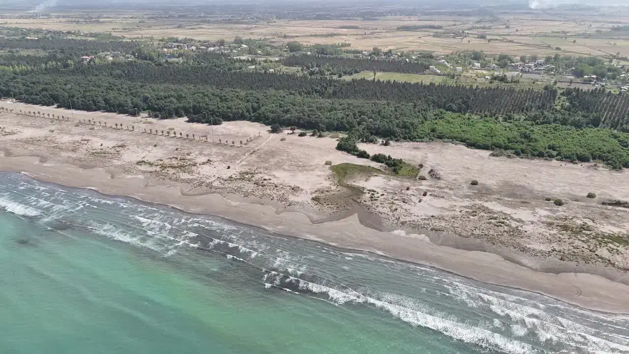 زمین ۴هکتاری دوکله ساحلی الماس نادر سرمایهگذاری|فروش زمین و ملک کلنگی|لاهیجان, شیخ زاهد|دیوار