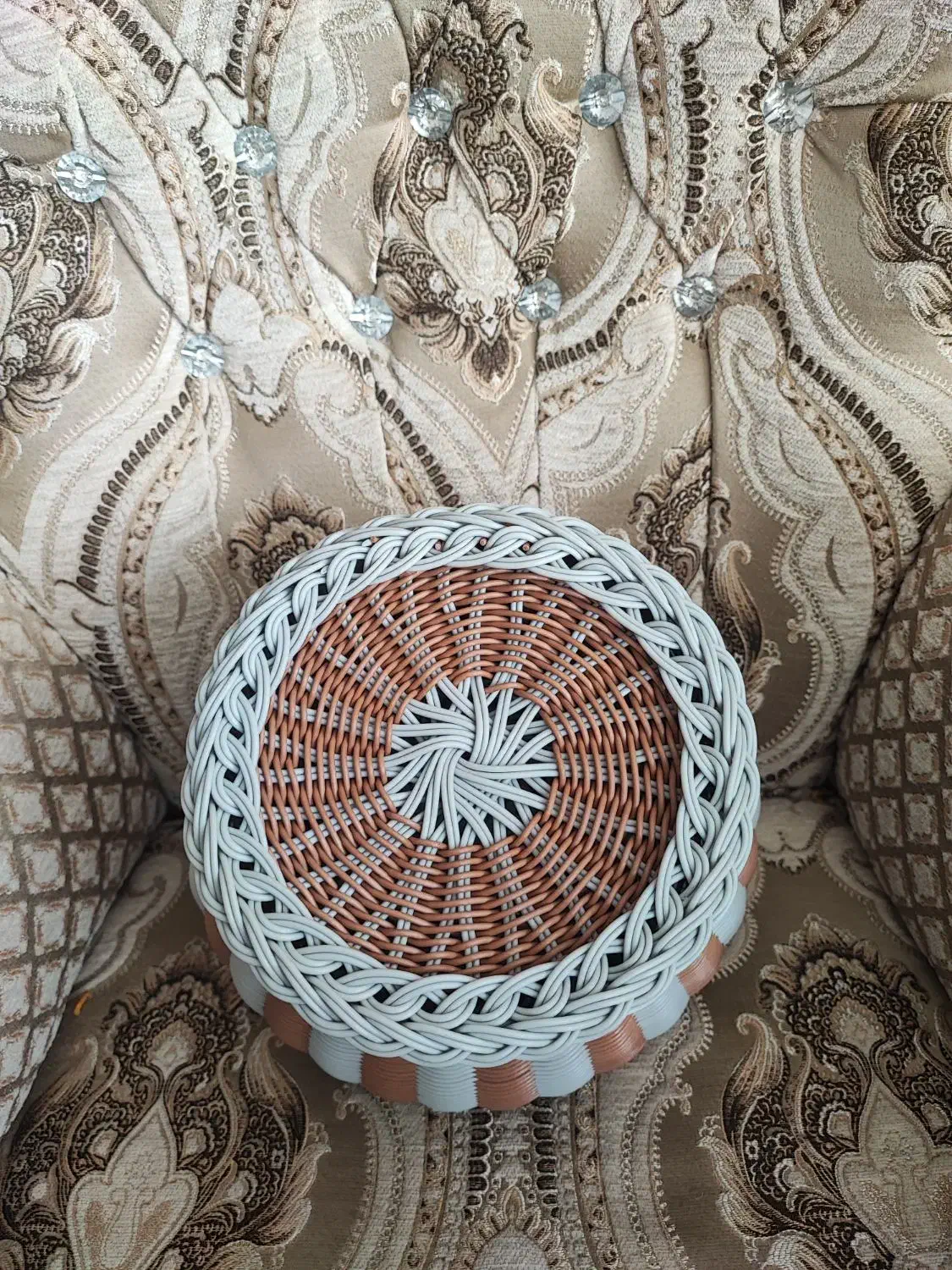 خمره حصیری بزرگ|بدلیجات|کرمانشاه, |دیوار