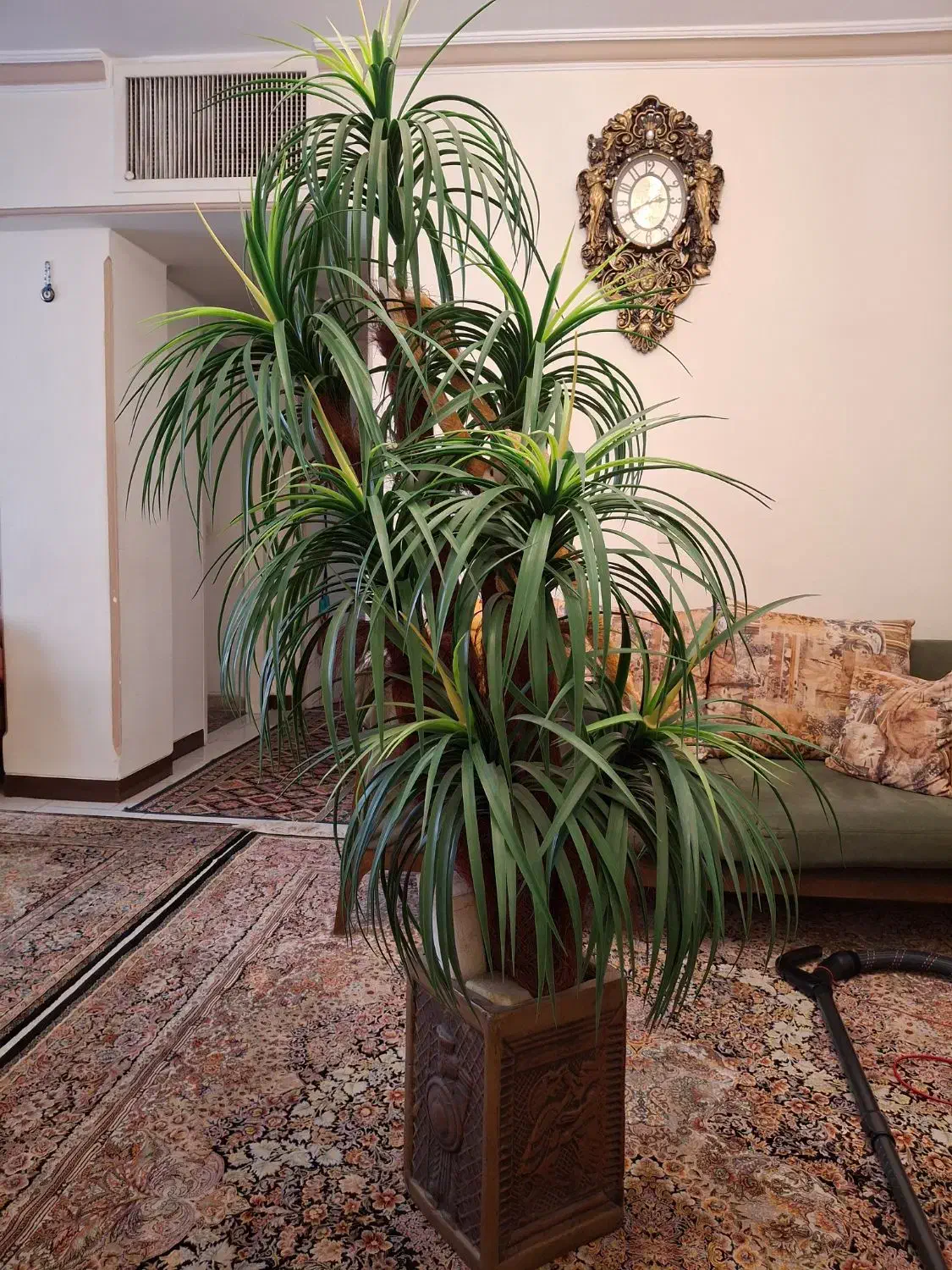 گل نخل باگلدان هخامنشی|گل مصنوعی|اندیشه, اندیشه فاز ۳|دیوار